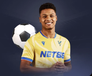 金球奖晒海报祝贺梅西900球：里奥·安德烈斯·梅西，偶像✨